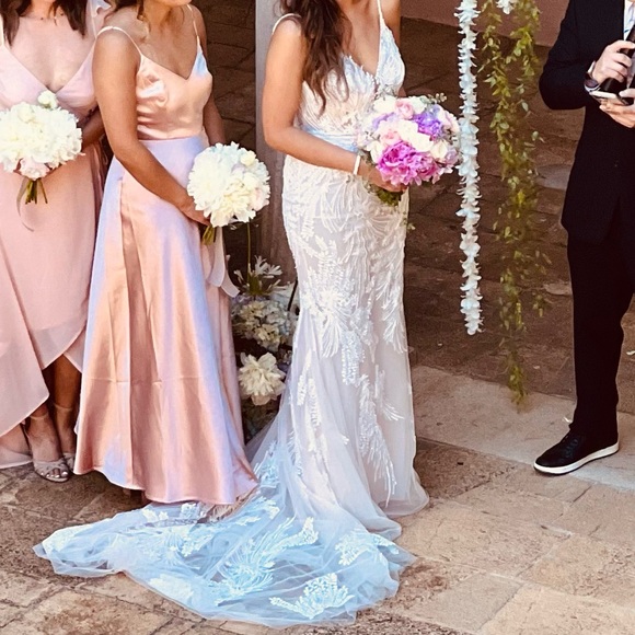 Pronovias Albiorix Size 6 - Picture 6 of 8